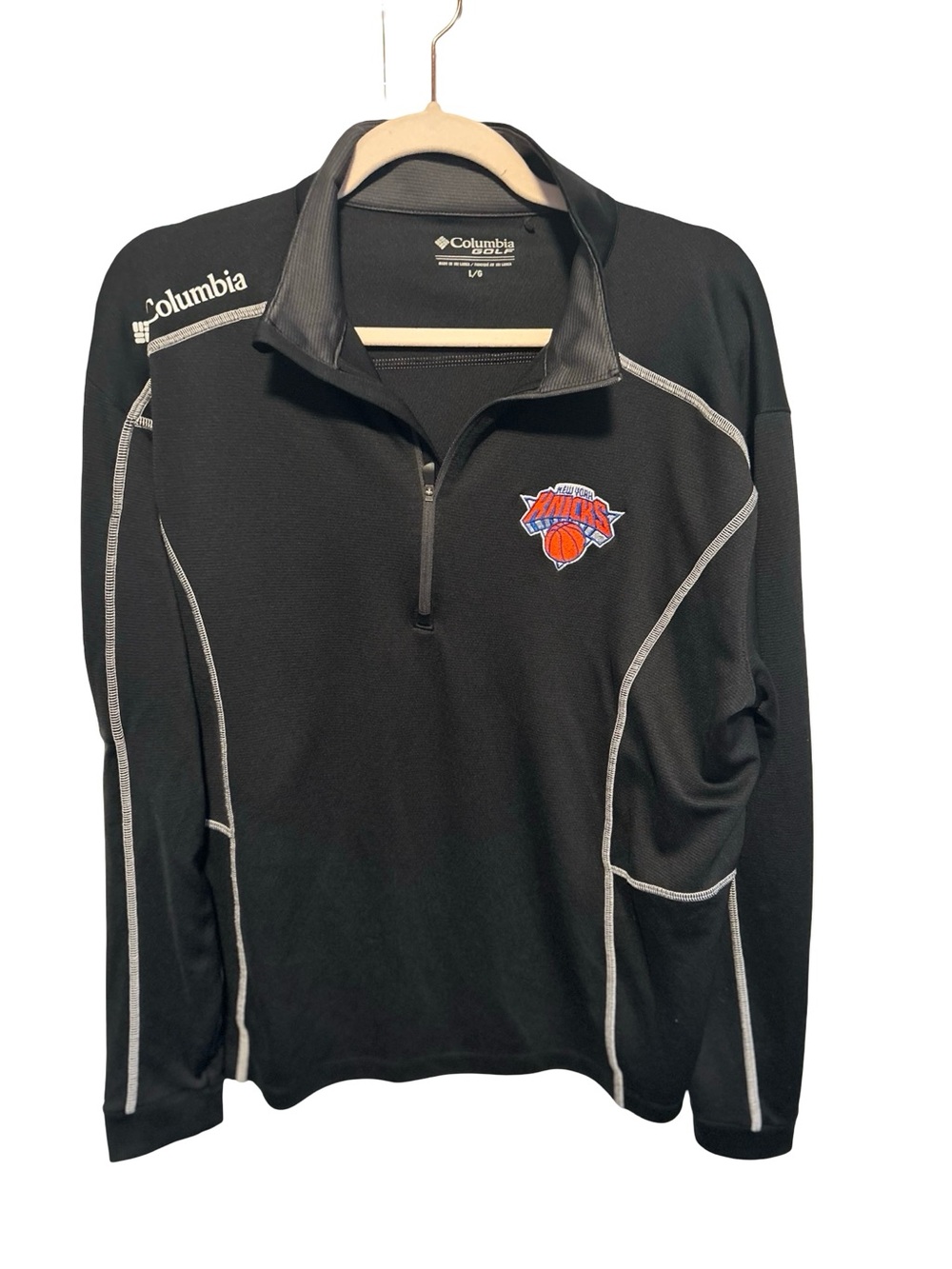 Columbia Black Lightweight Half-Zip Pullover with Knicks Logo